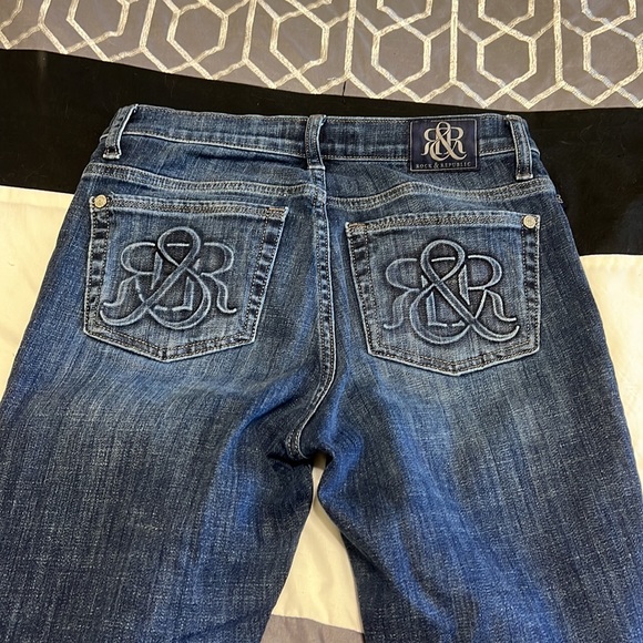Rock & Republic jeans, size 8 - Picture 3 of 4